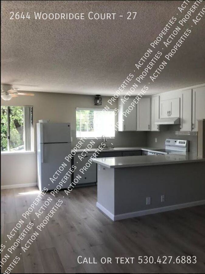 2644 Woodridge Ct #27 - Photo 2 of 9