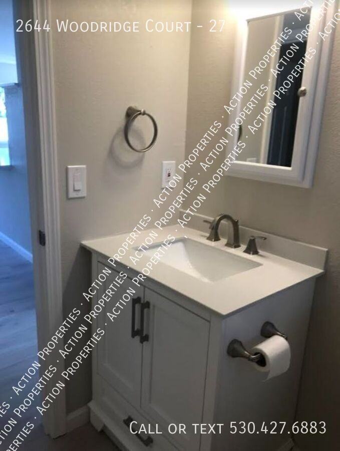2644 Woodridge Ct #27 - Photo 6 of 9