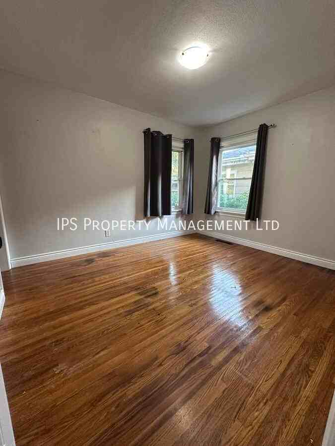 18 Montgomery Blvd - Photo 5 of 18