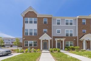 featured image of 920 Jenkins Ct #4E