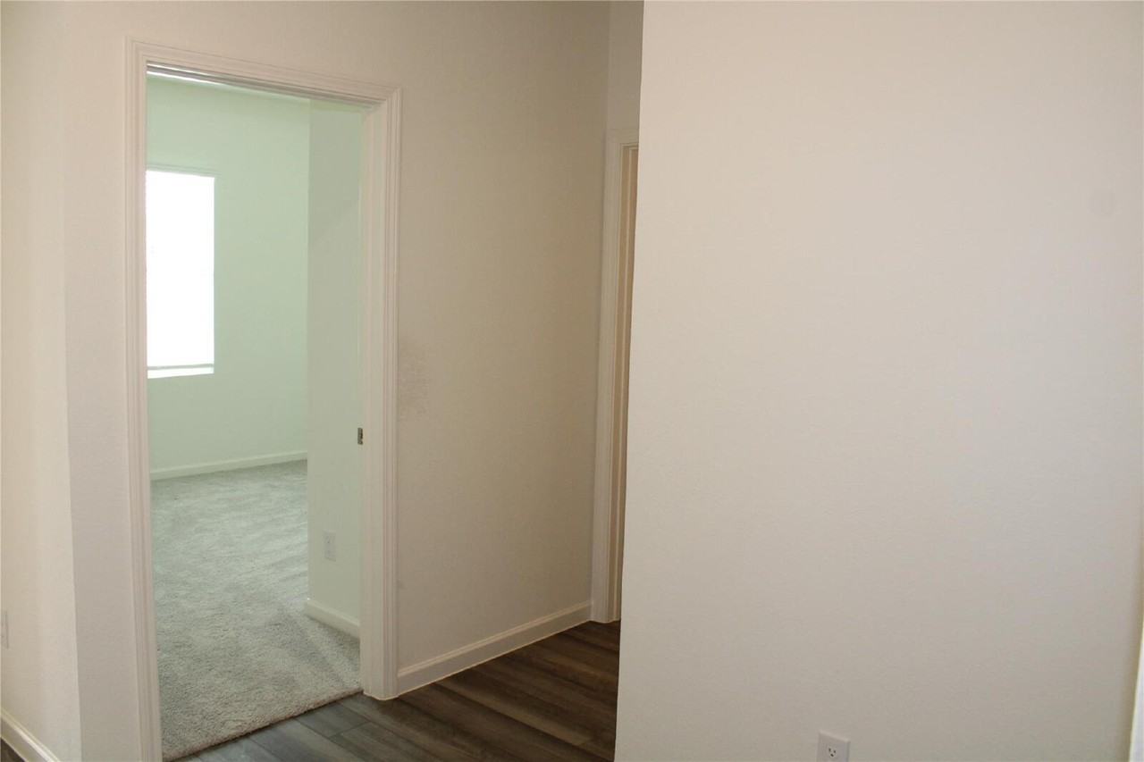 1665 Hossler Trl - Photo 2 of 19