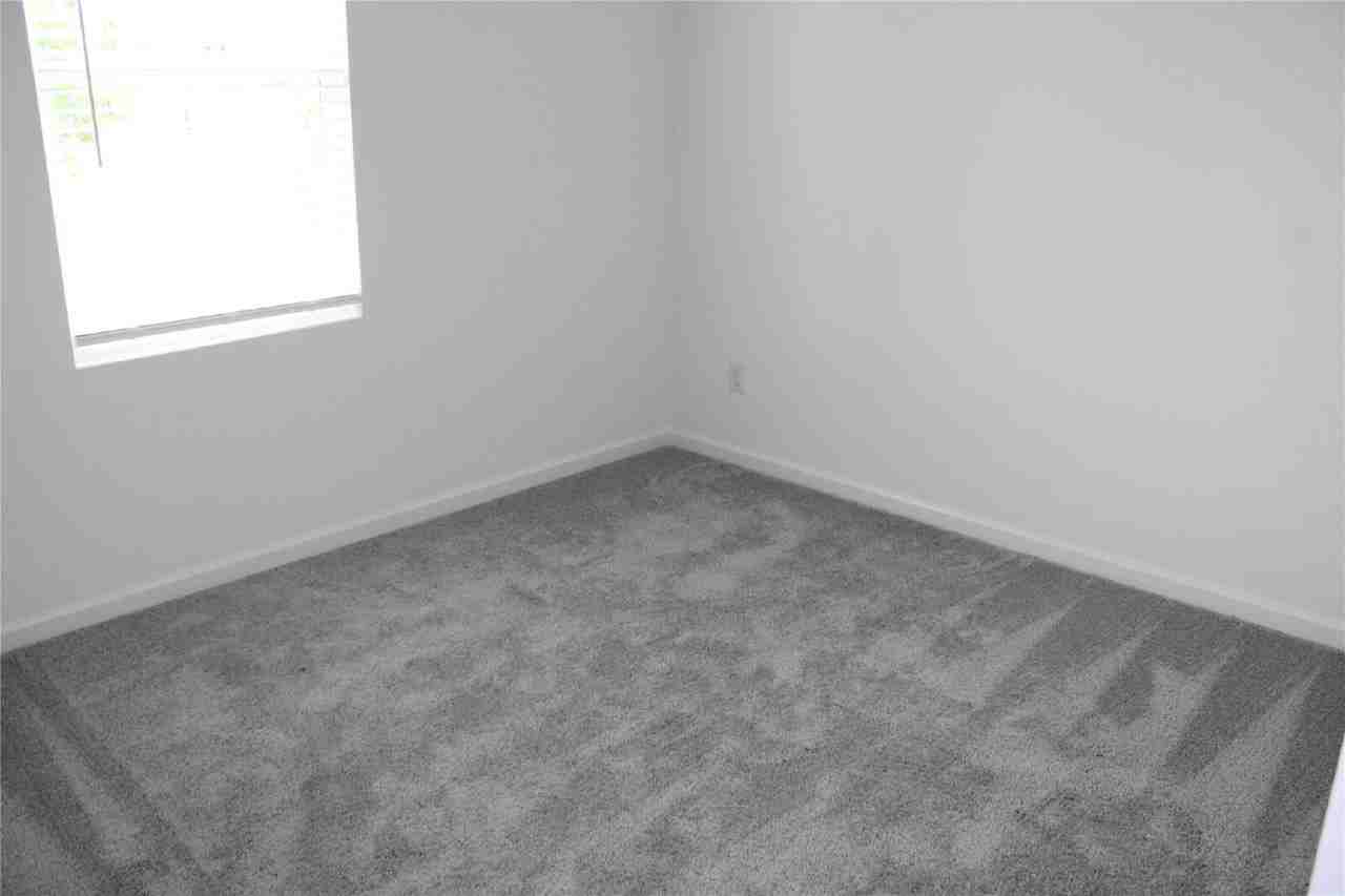 1665 Hossler Trl - Photo 3 of 19