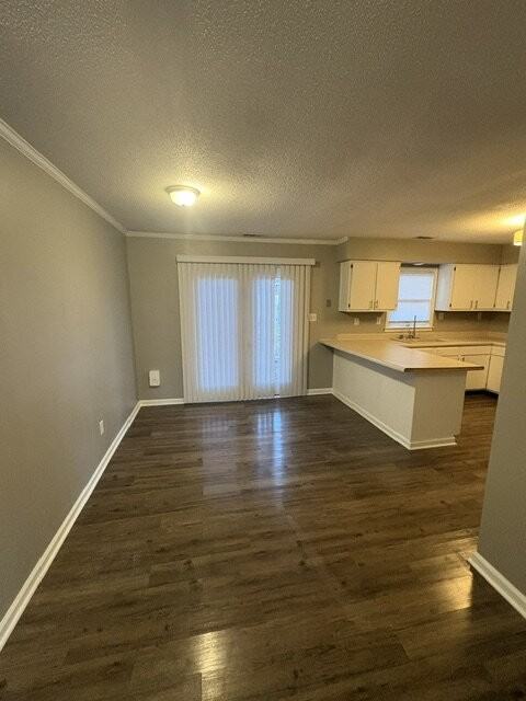 100 E-6 David Dr - Photo 2 of 14