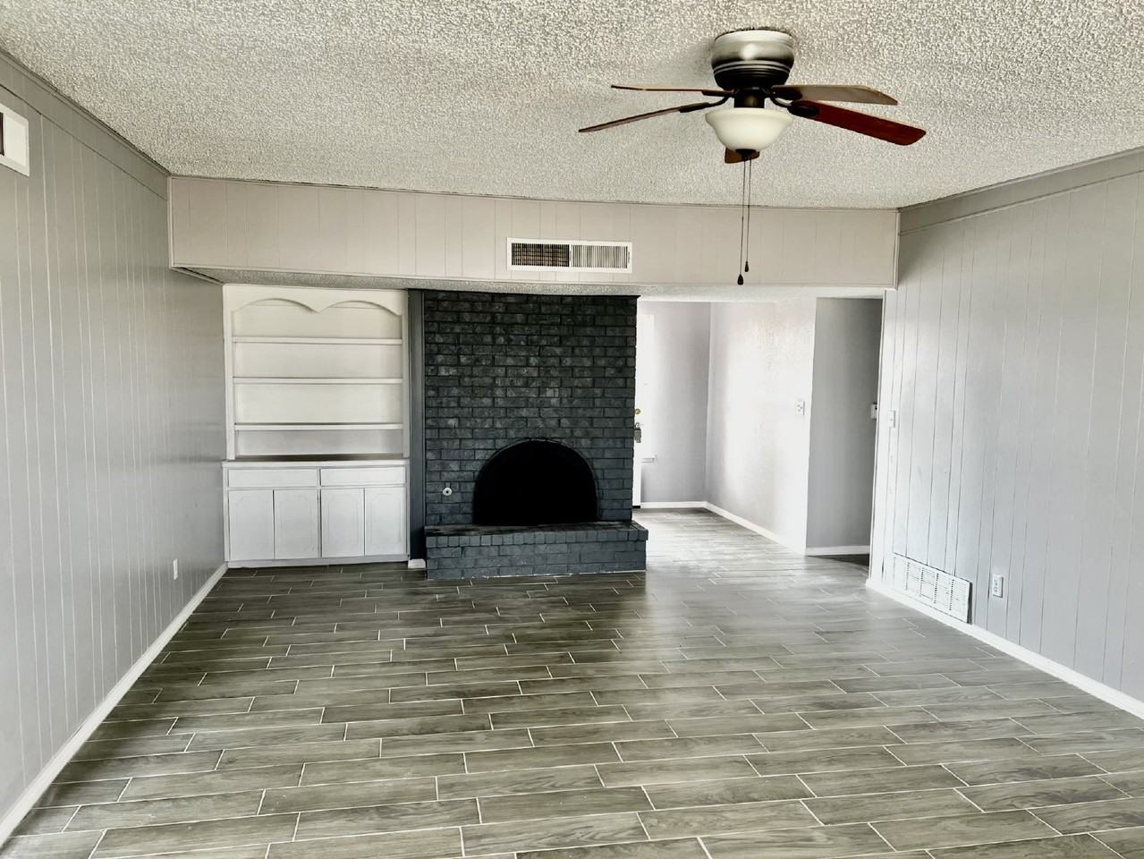 1618 Dale Douglas Dr - Photo 4 of 28