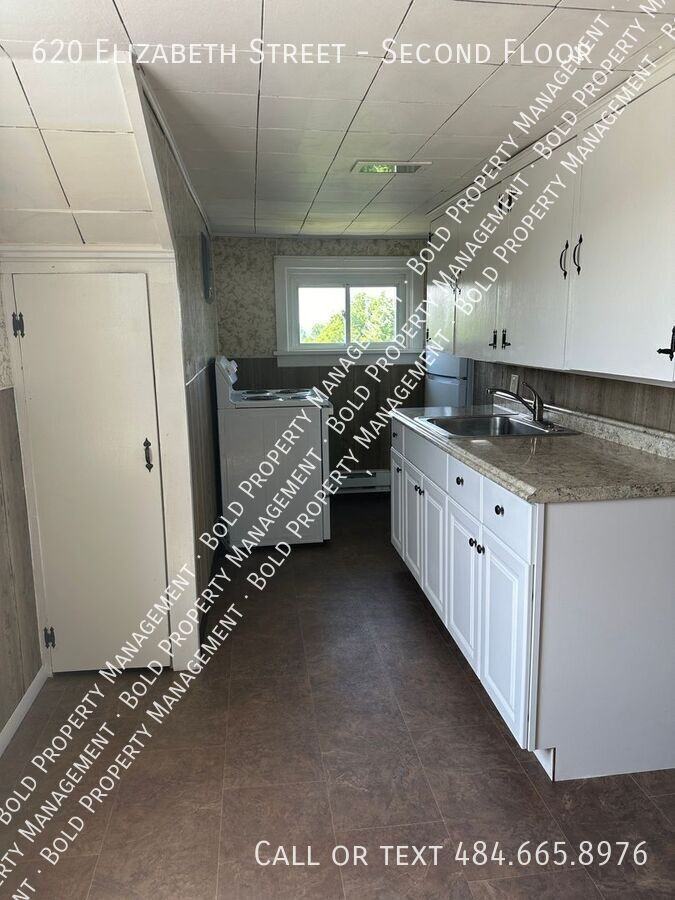 620 Elizabeth St #2ndFL - Photo 4 of 10