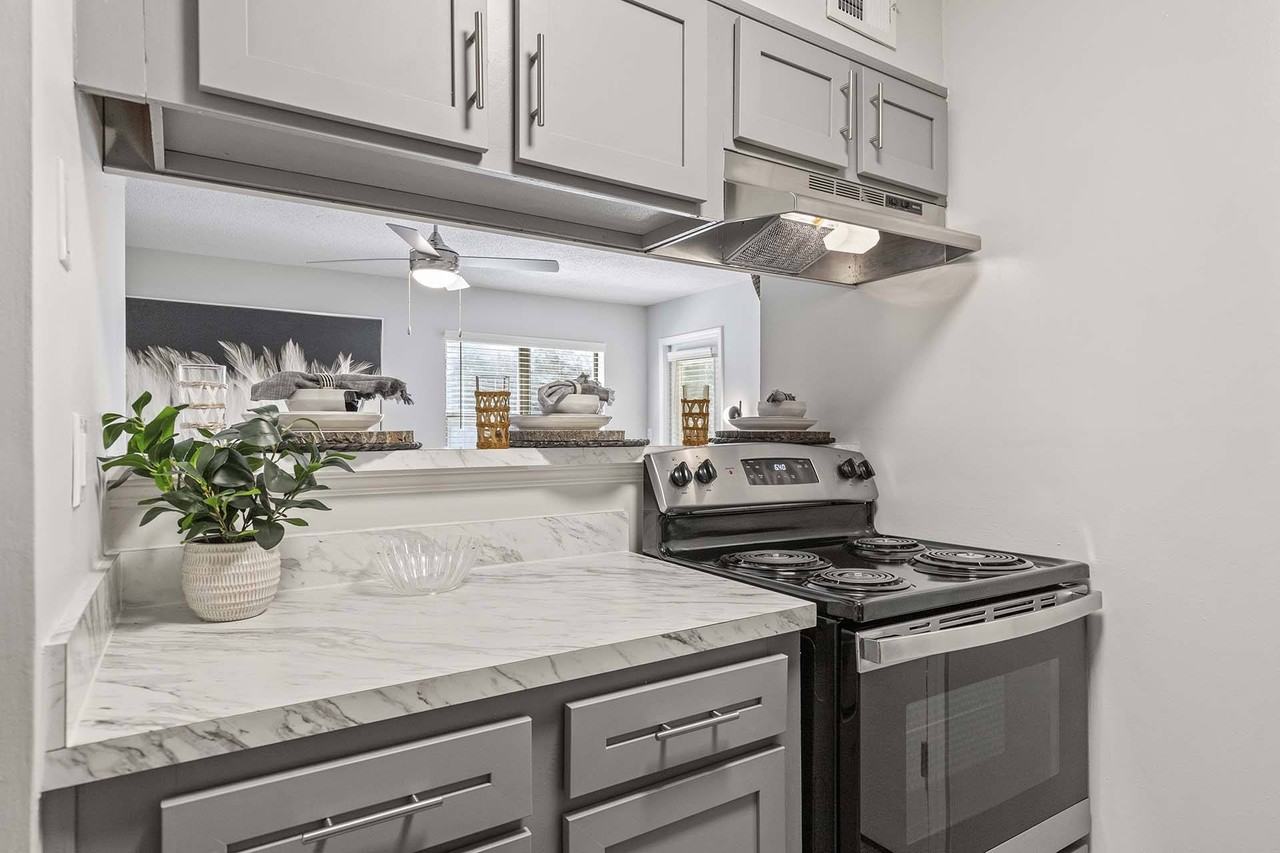 Willow Trail Apartments - Photo 6 of 40