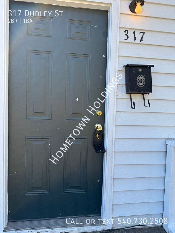 317 Dudley St - Photo 3 of 8