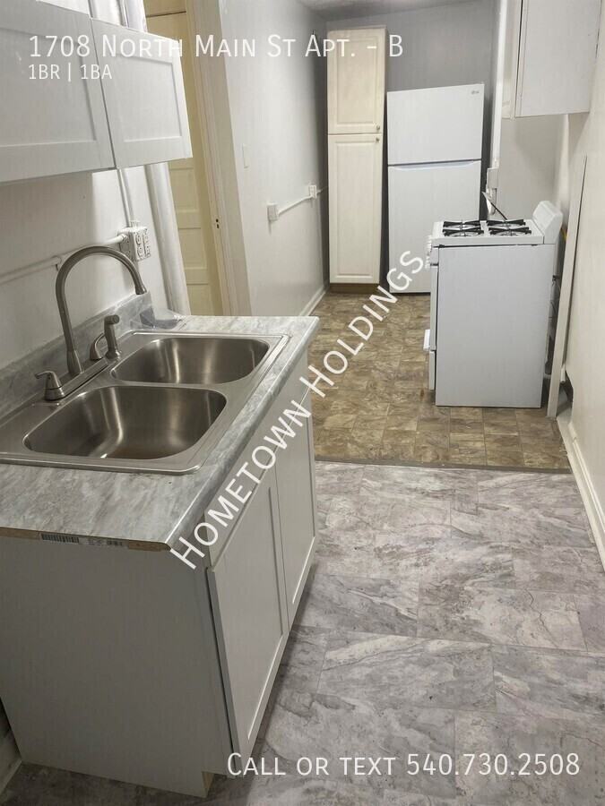 1708 N Main St #B - Photo 5 of 7