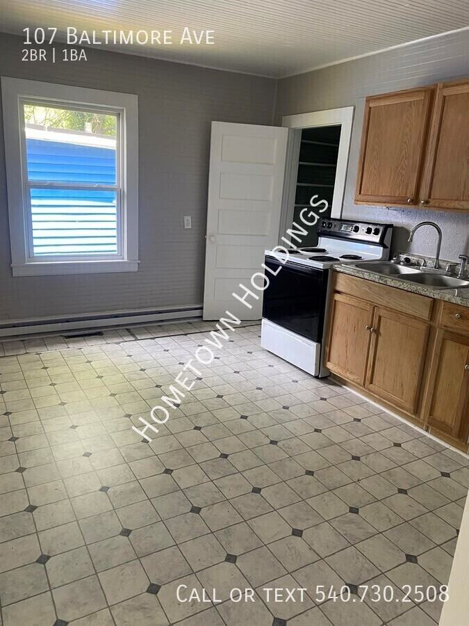 107 Baltimore Ave - Photo 6 of 7