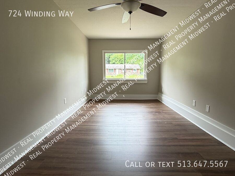 724 Winding Way - Photo 4 of 18
