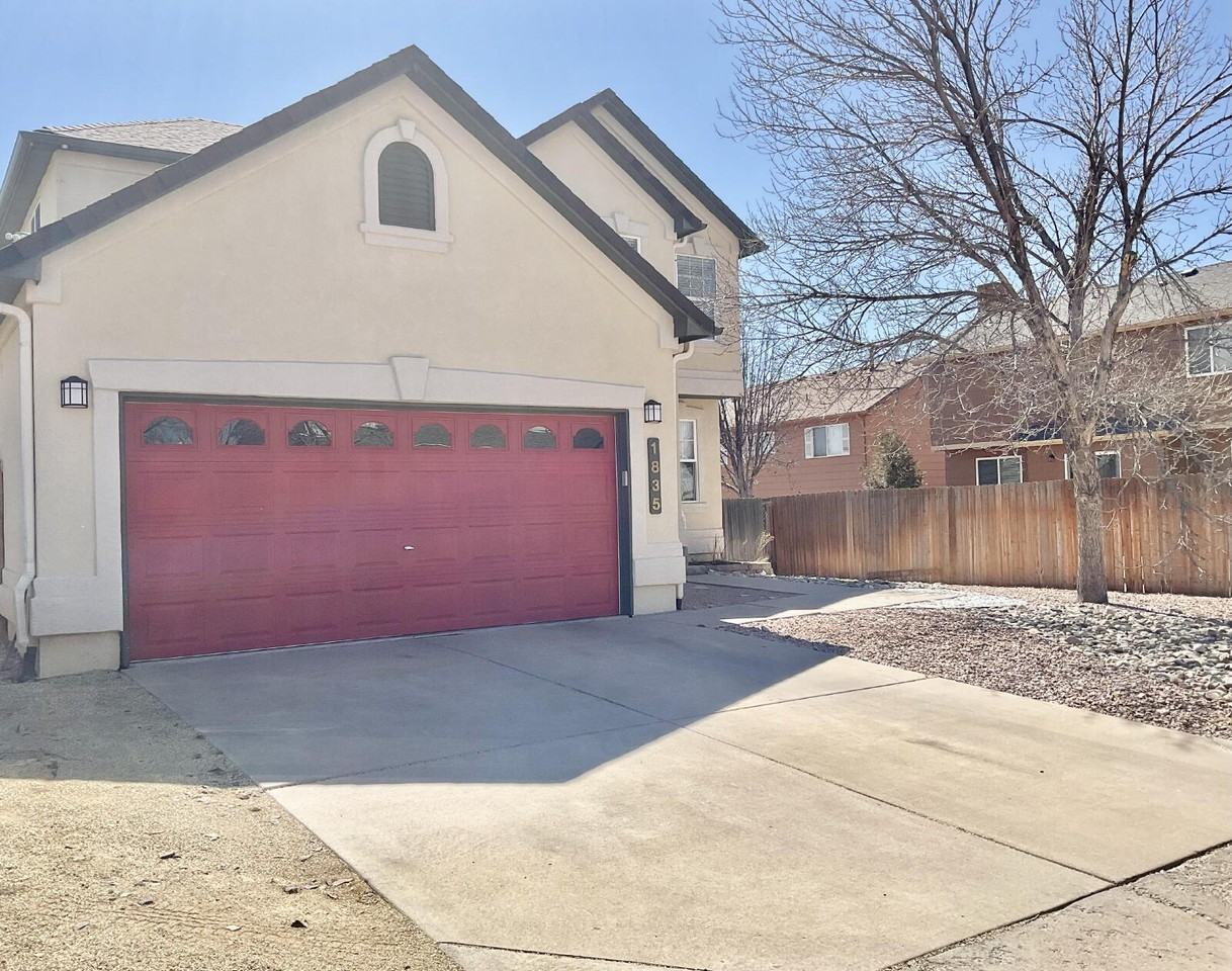 1835 Windover Ct - Photo 3 of 31