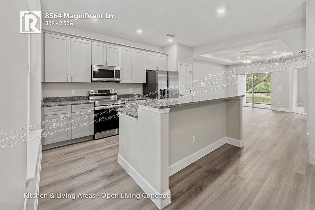 8564 Magnificent Ln - Photo 4 of 27