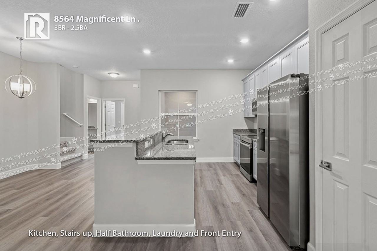 8564 Magnificent Ln - Photo 7 of 27