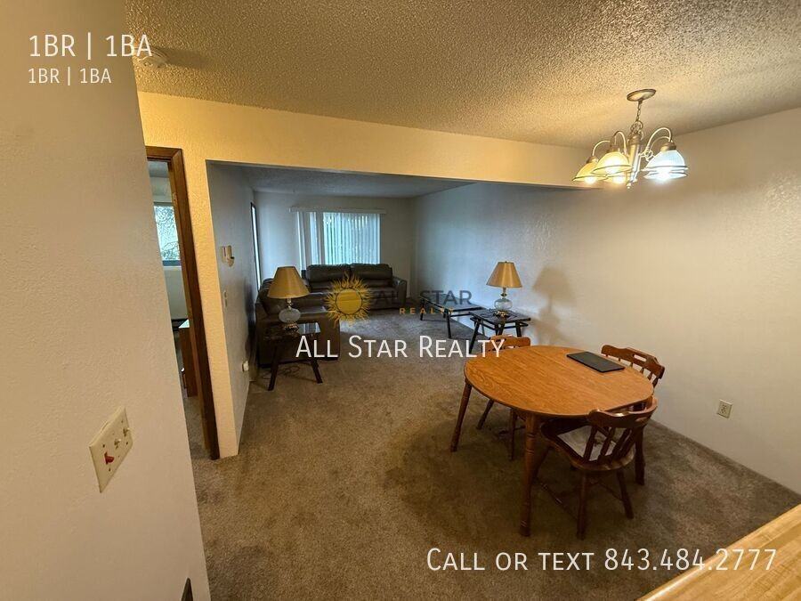 1315 Cordova St #205 - Photo 4 of 12