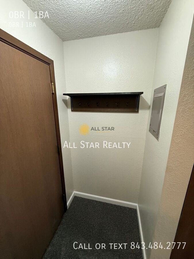 1315 Cordova St #302 - Photo 2 of 8