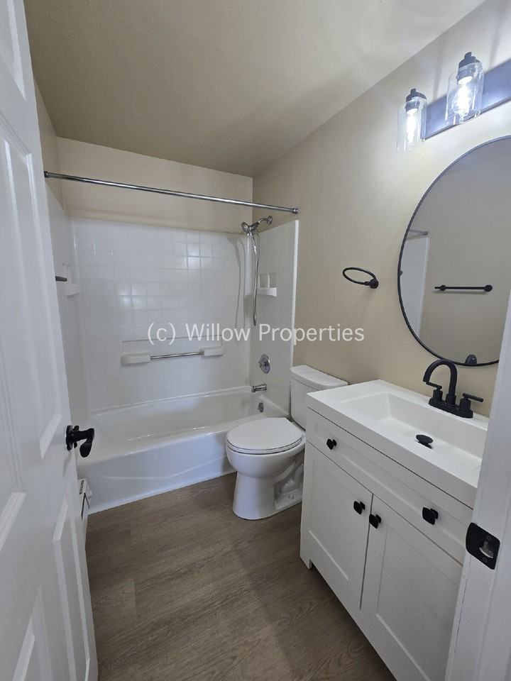 12020 Edgewood Ave Sw - Photo 7 of 9