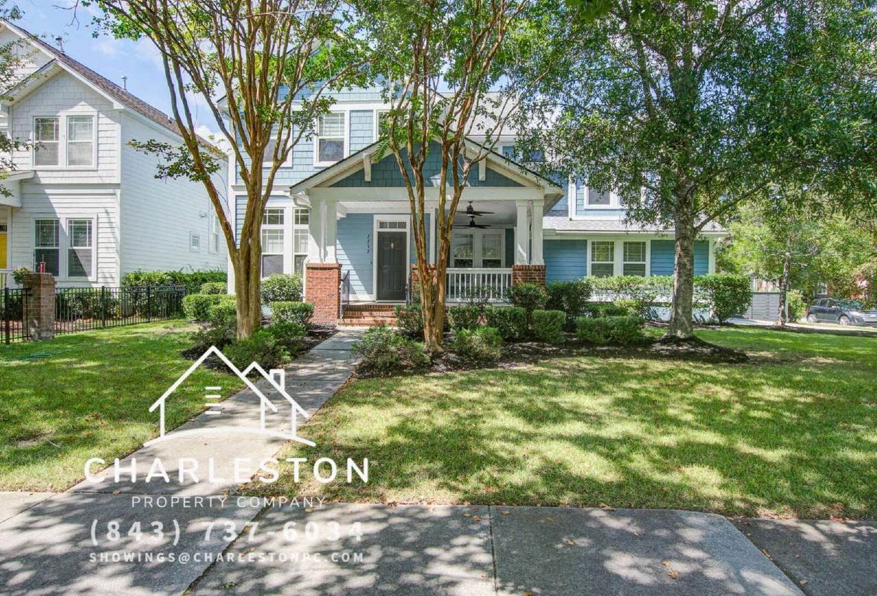 2217 Daniel Island Dr - Photo 2 of 36