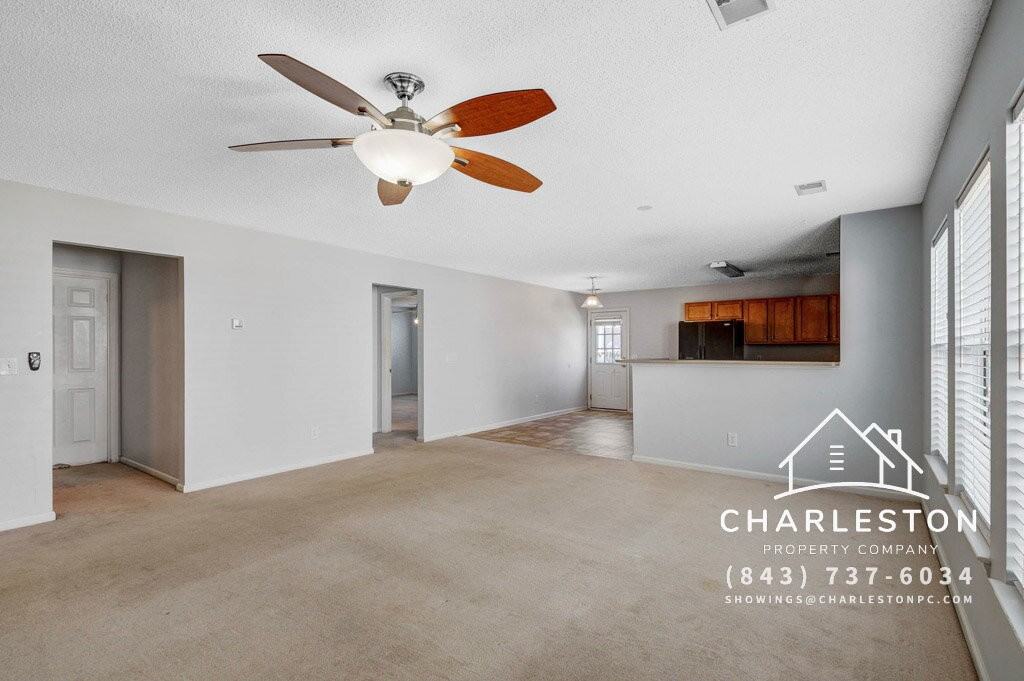 104 Wildberry Ln - Photo 5 of 15