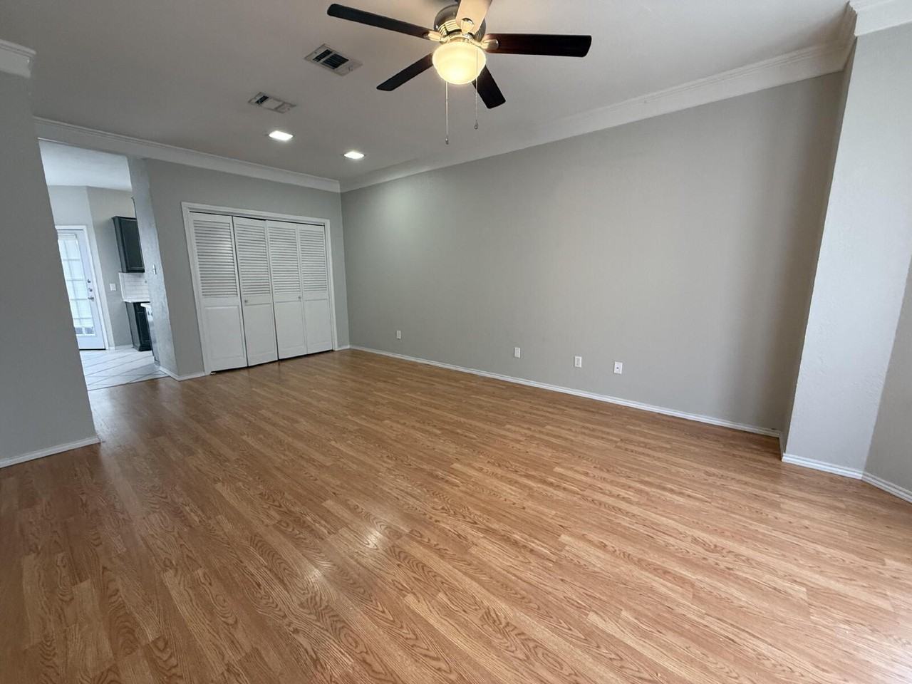 1317 Speight Ave - Photo 5 of 20