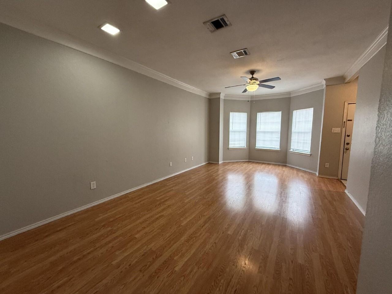 1317 Speight Ave - Photo 6 of 20