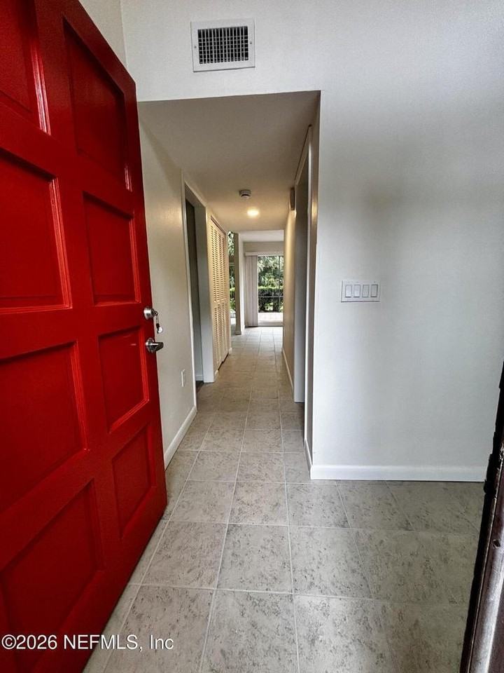 9787 Sawgrass Dr E - Photo 2 of 17