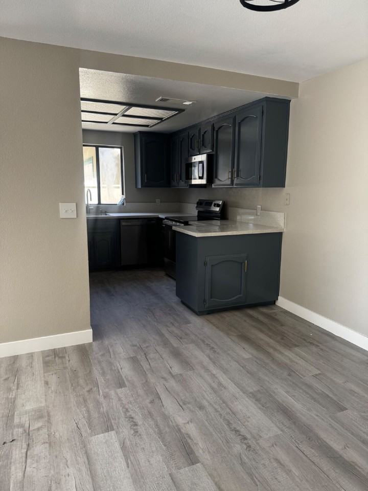 3557 Guadalupe Ave - Photo 6 of 29