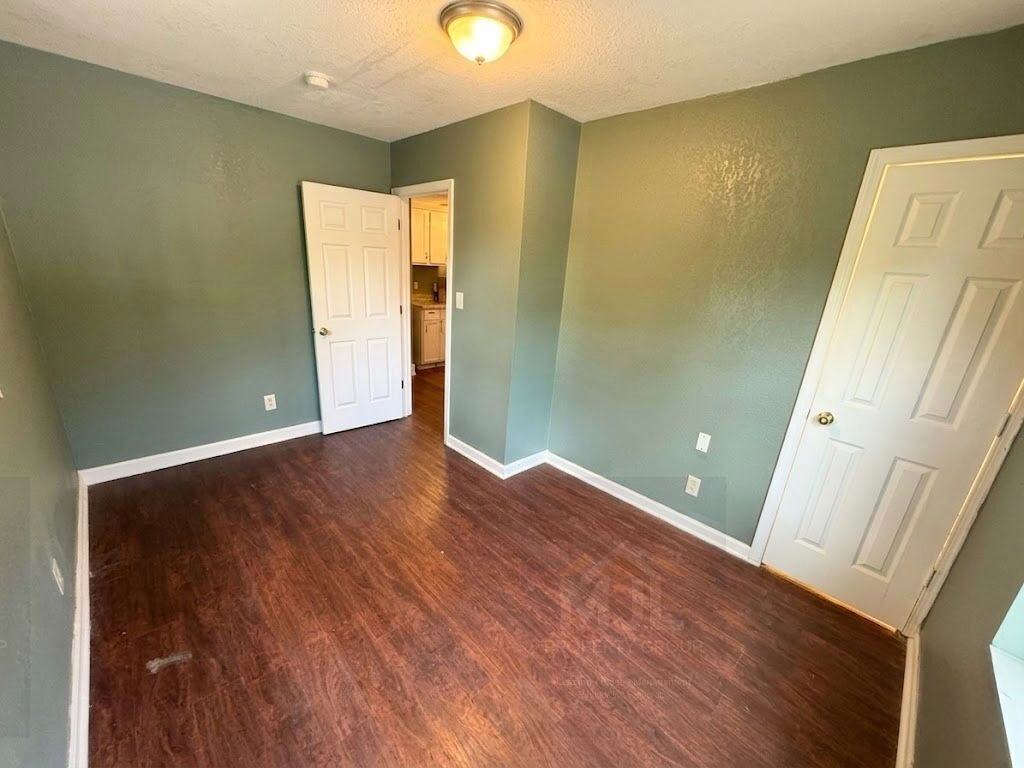 704 N Willow Ave - Photo 7 of 14