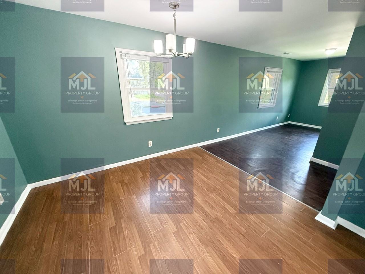 708 N Willow Ave - Photo 3 of 24