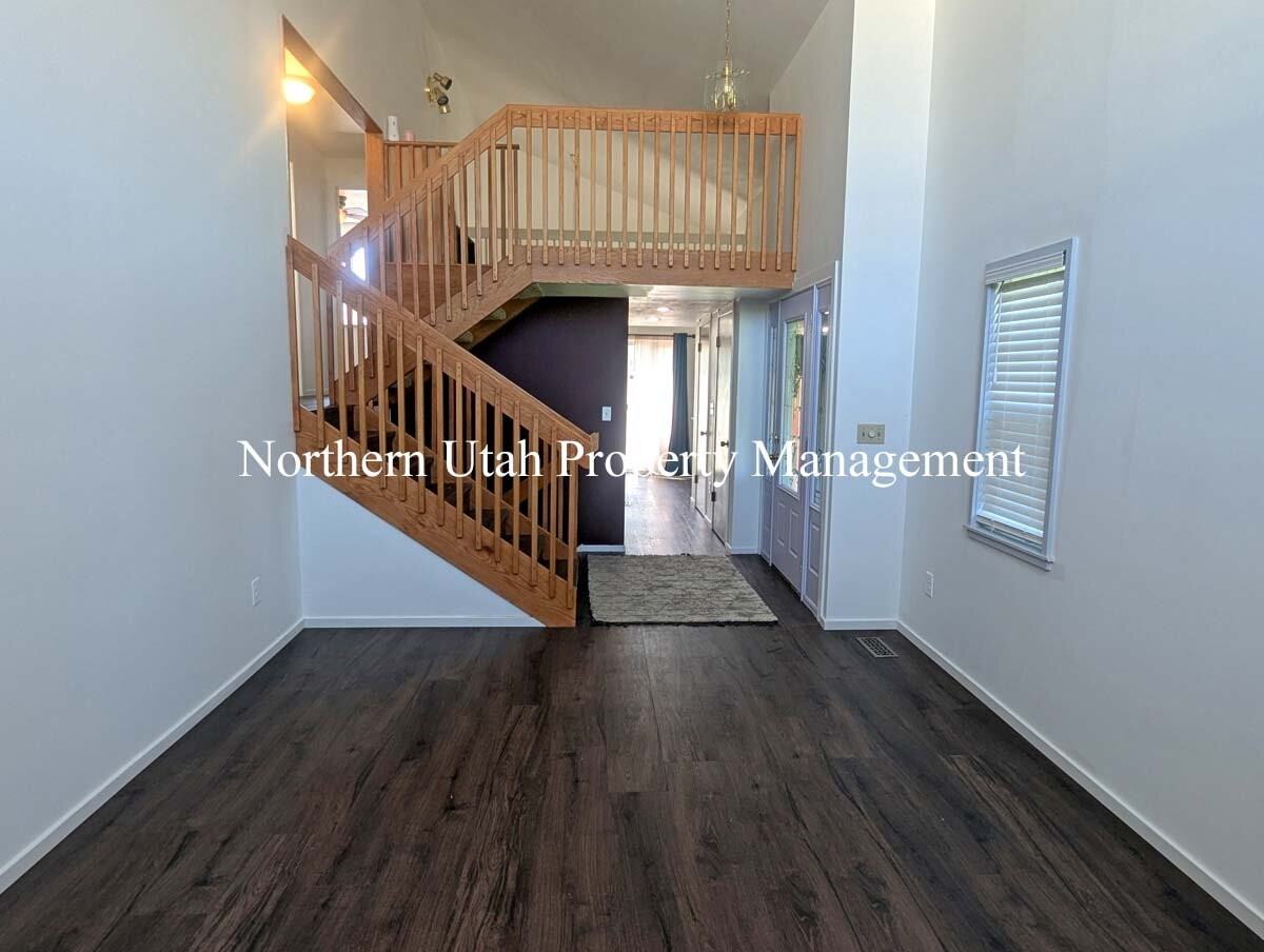 1805 E 5750 S - Photo 6 of 23