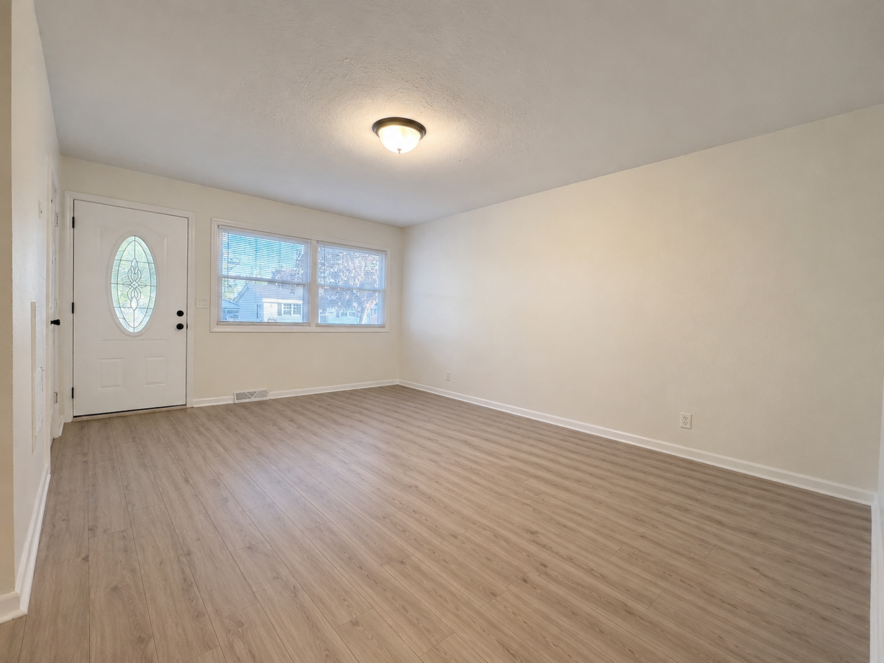 2618 27th St #NA - Photo 4 of 17