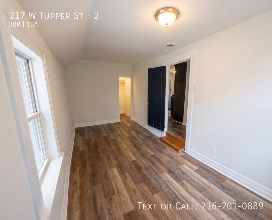 217 W Tupper St #2 - Photo 7 of 7