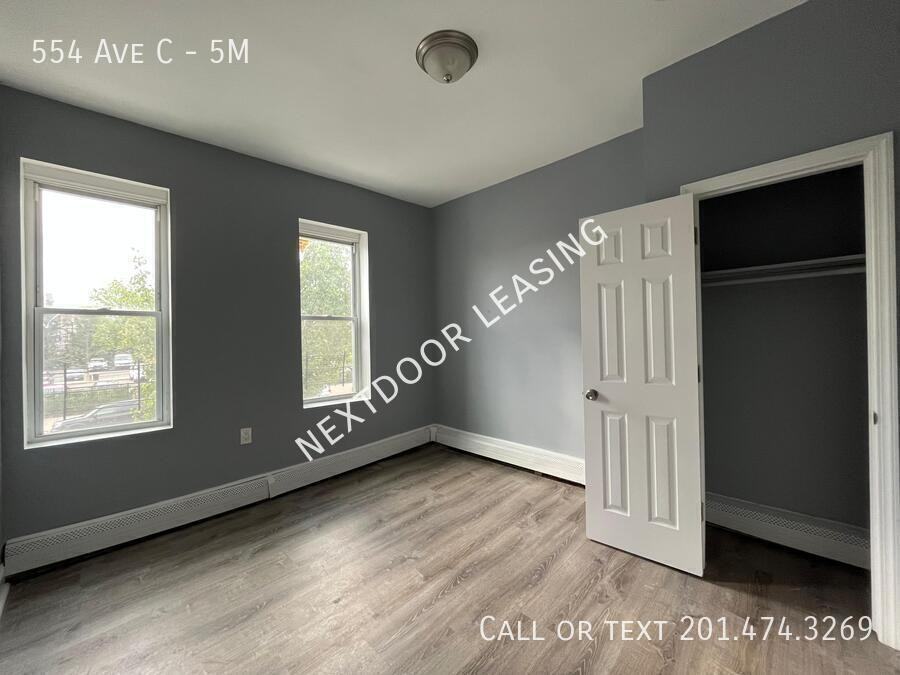 554 Avenue C #5M - Photo 5 of 7