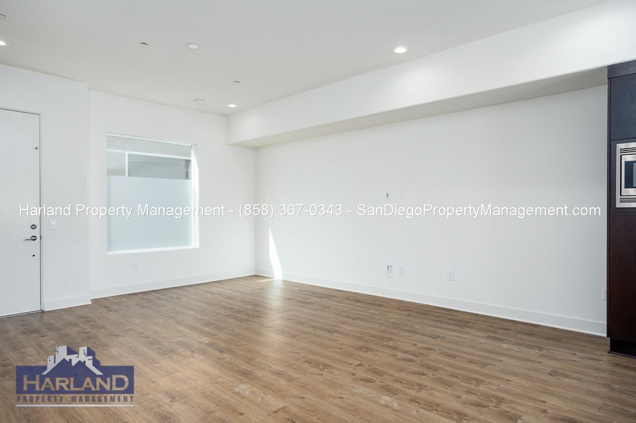 5702 La Jolla Blvd - Photo 2 of 15
