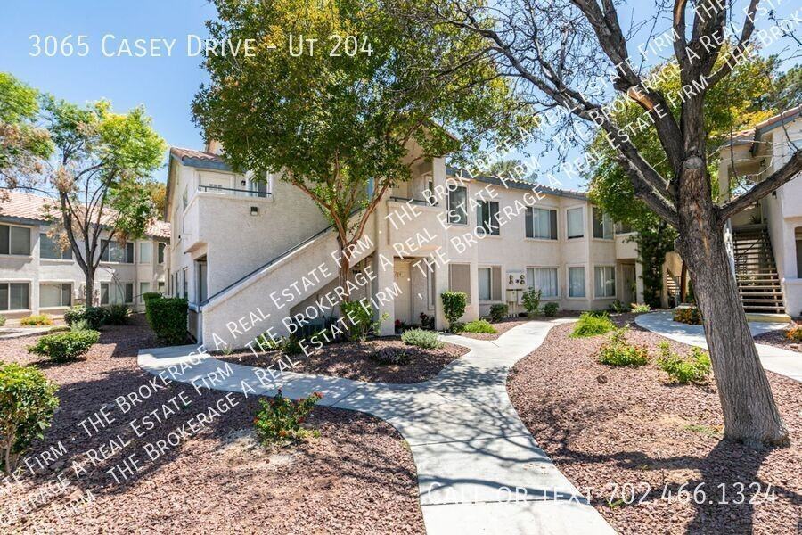 3065 Casey Dr - Photo 3 of 39