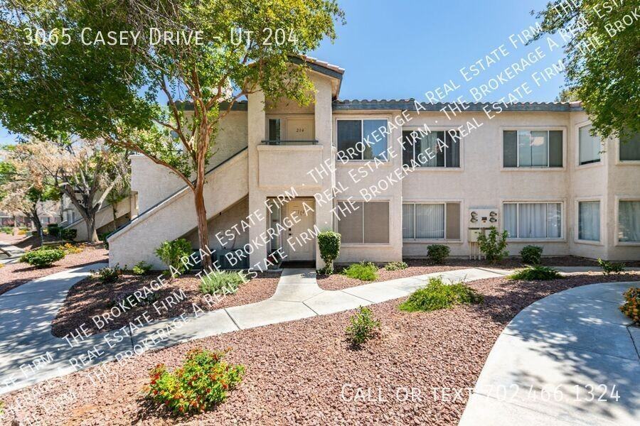 3065 Casey Dr - Photo 4 of 39
