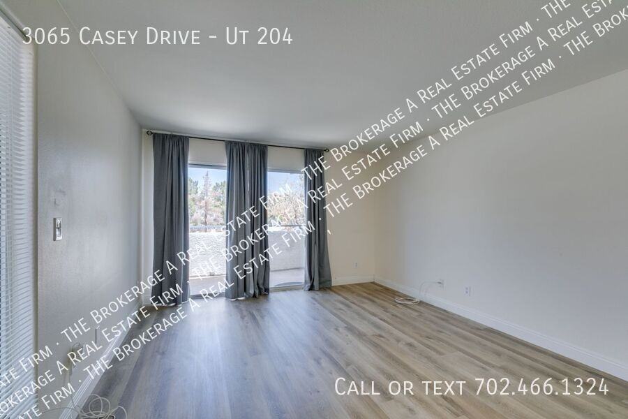 3065 Casey Dr - Photo 7 of 39