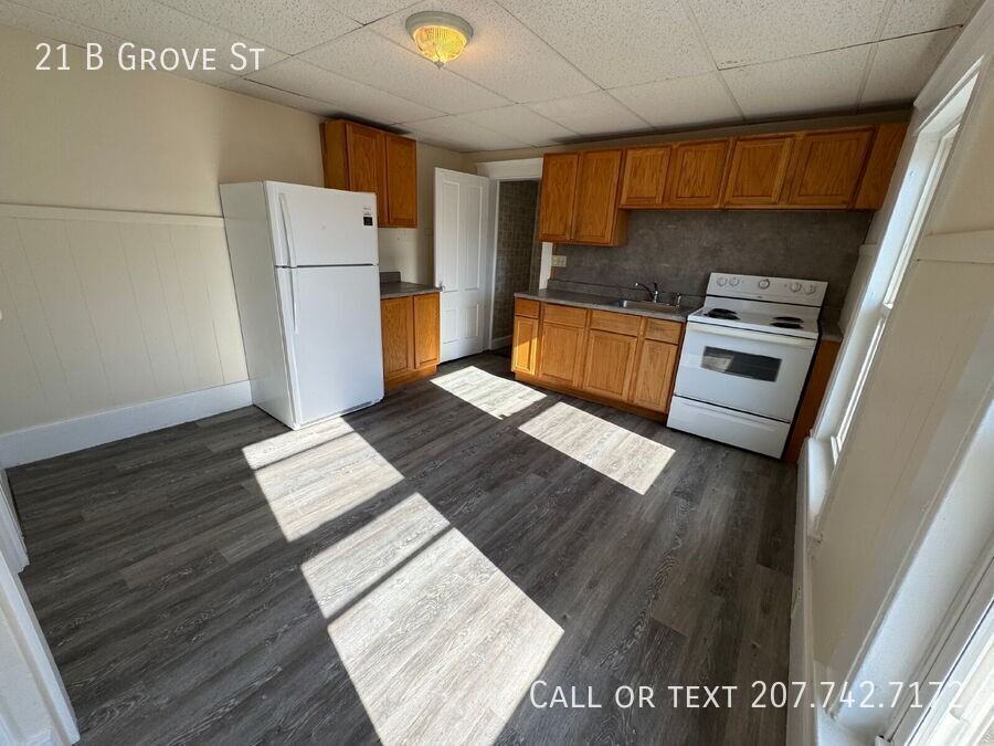 21B Grove St - Photo 2 of 21
