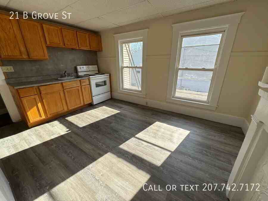 21B Grove St - Photo 3 of 21