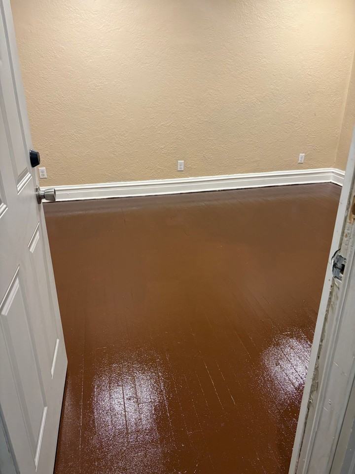 1301 Pennsylvania St #5 - Photo 7 of 10