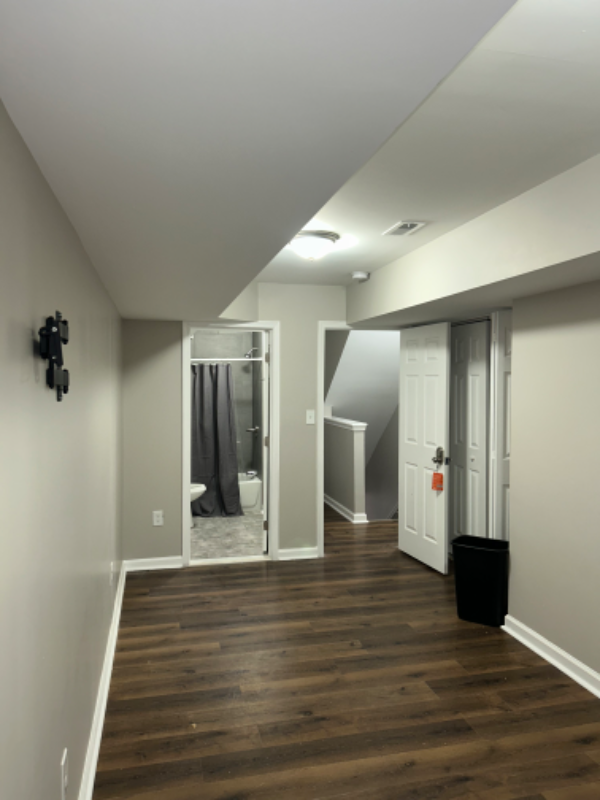 1108 N Fulton Ave - Photo 4 of 8