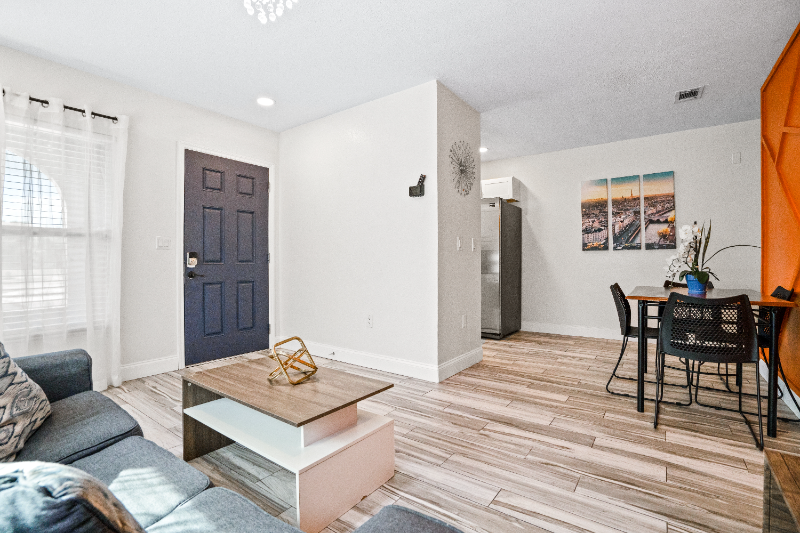 6244 S Martindale Ave #B - Photo 4 of 11