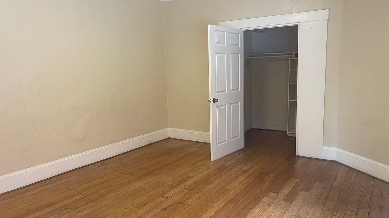 3524 Foothill Blvd #5 - Photo 7 of 7