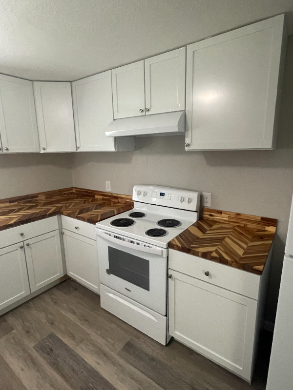 8724 Ocean Springs Rd #B - Photo 3 of 13