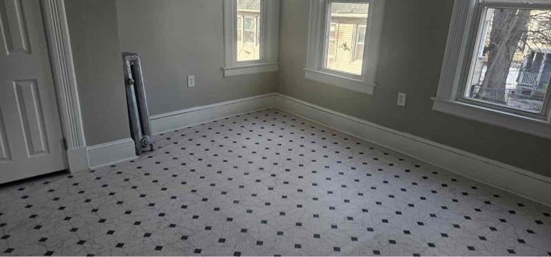 131 Fort Pleasant Ave #2 - Photo 4 of 7