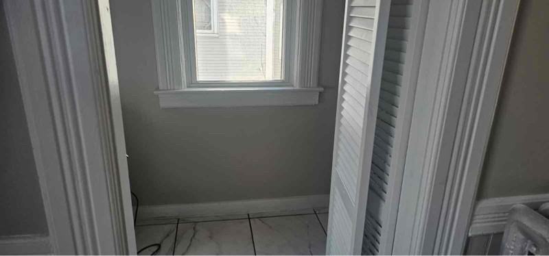 131 Fort Pleasant Ave #2 - Photo 5 of 7