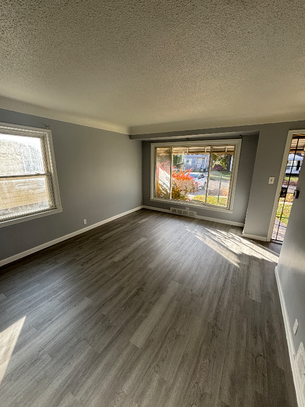 5406 Laurene St - Photo 2 of 11