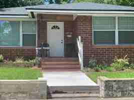 featured image of 1169 W 28th St