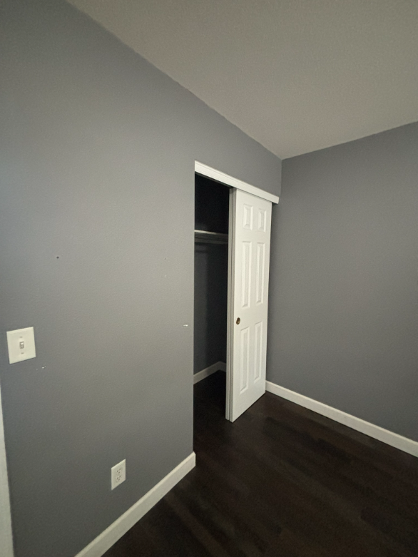 10144 Madison St - Photo 3 of 27