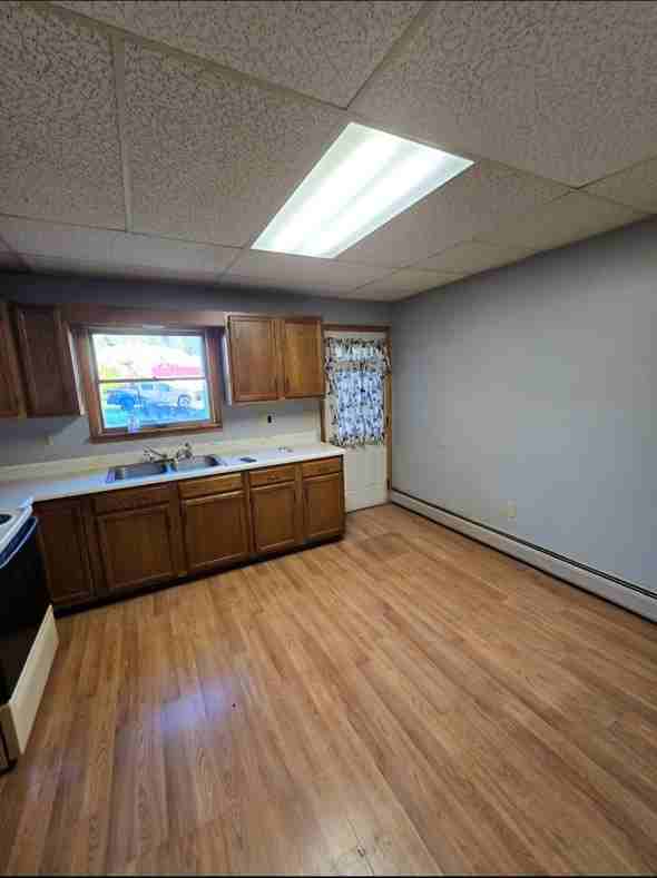 34 Wiggan St - Photo 3 of 7