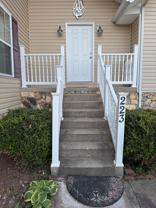 223 N Queens Ct - Photo 1 of 1
